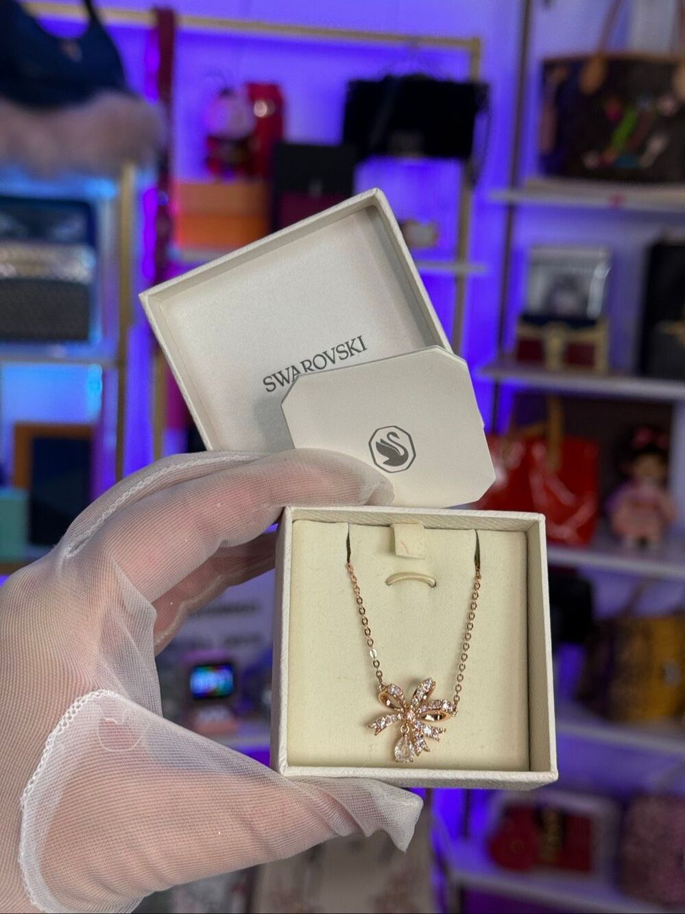 NIB Swarovski Hyperbola Bow 18K rose gold Finish Necklace Full Set